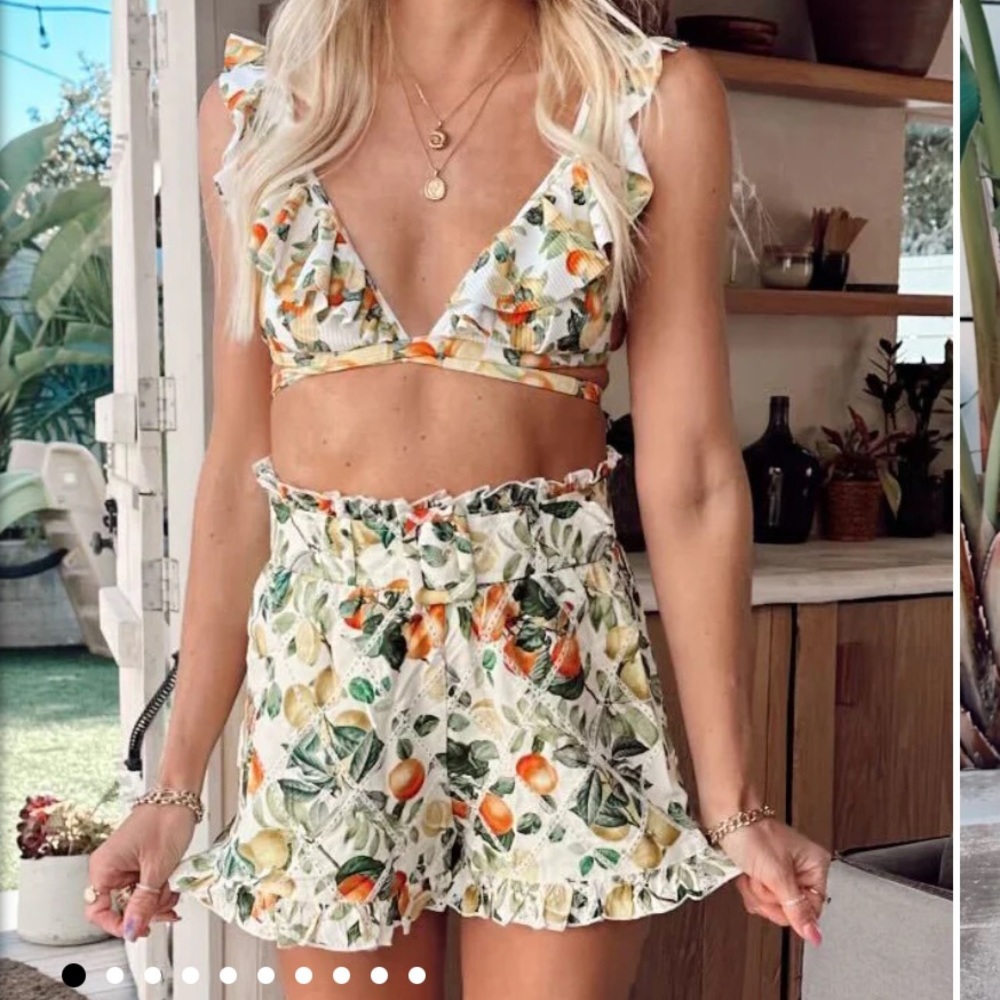 Show me your mumu take me away short